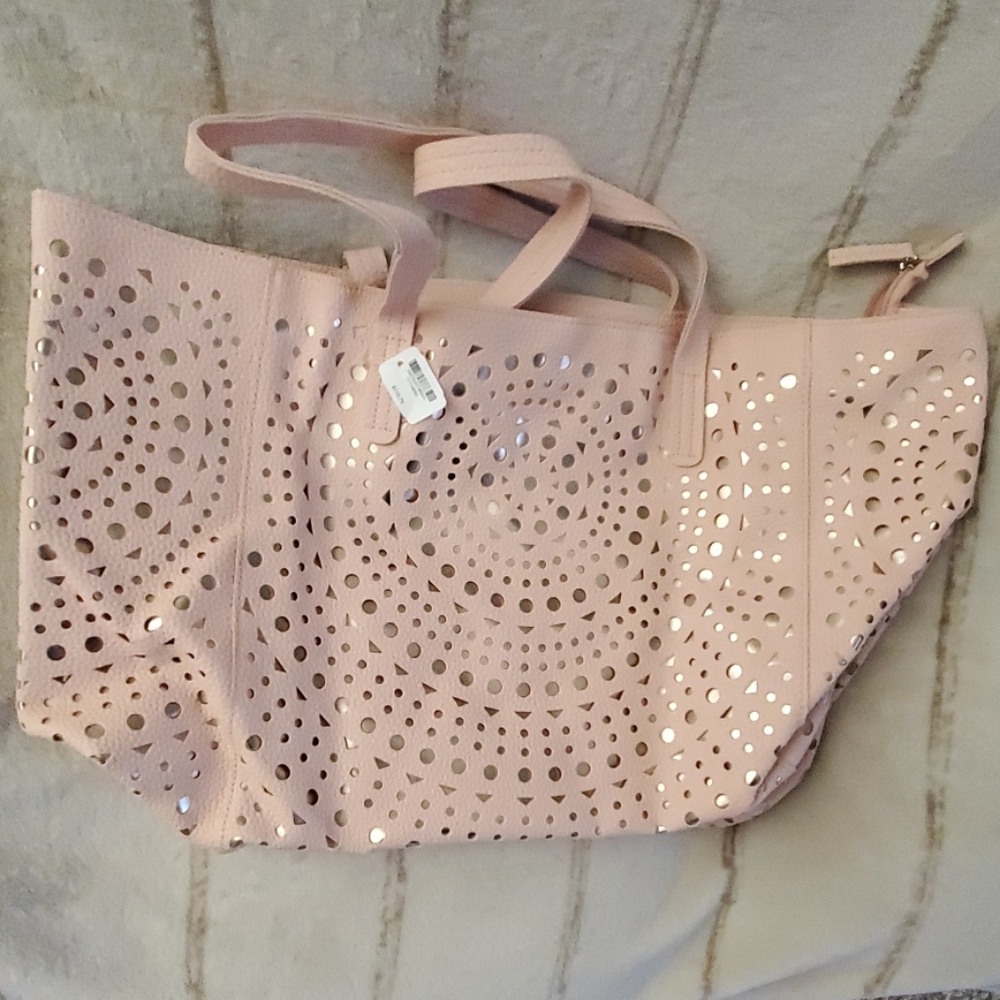 Bath & Body Works Rose Gold weekend tote